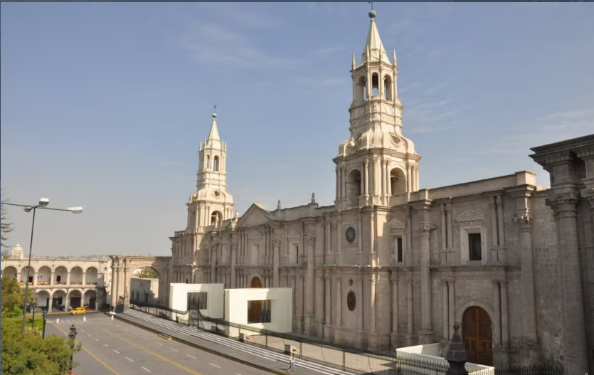 Half-Day Private Tour of Arequipa and Santa Catalina Convent - Image 3